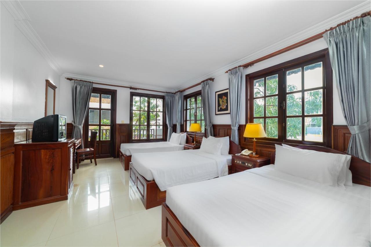 Shadow Angkor Villa Siem Reap Esterno foto